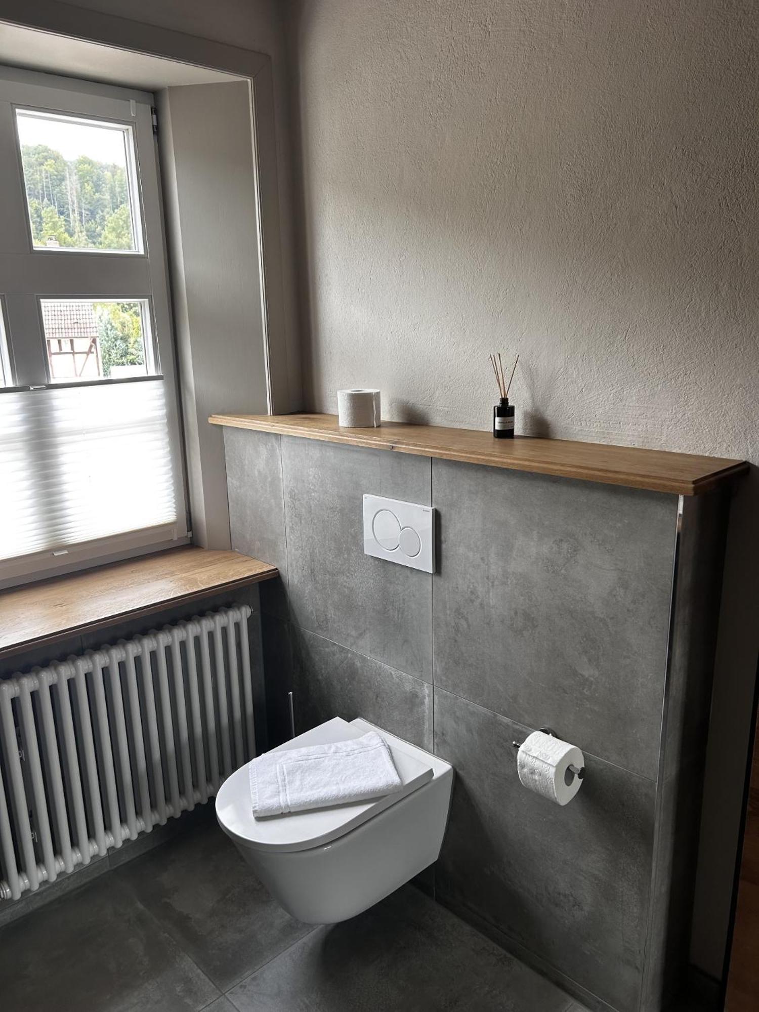 Landgasthof Koenig Von Preussen Helsa 外观 照片