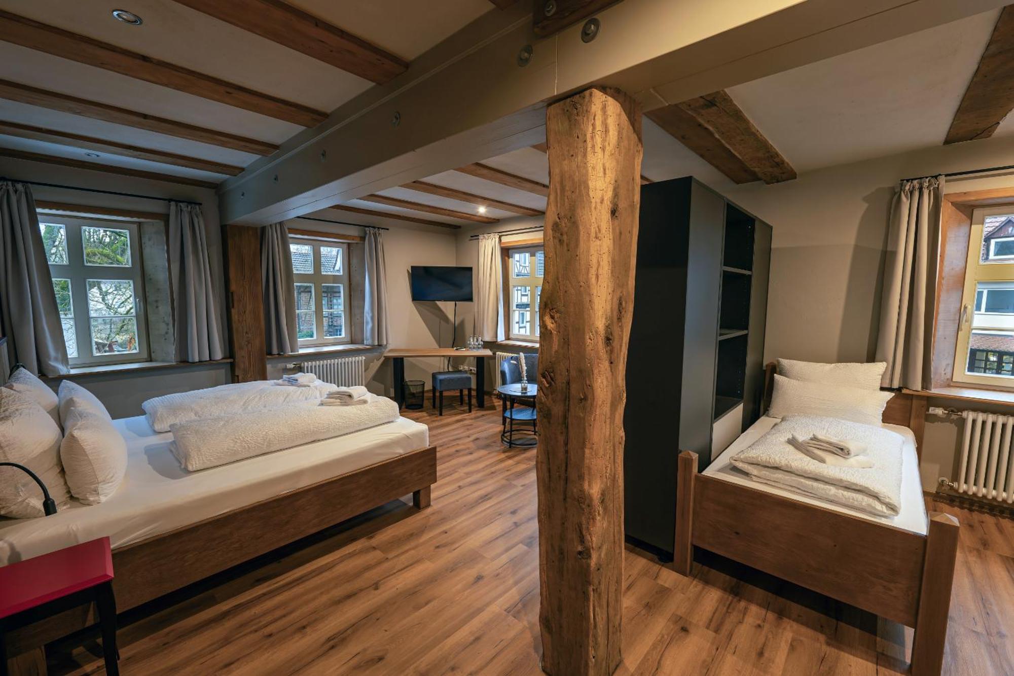 Landgasthof Koenig Von Preussen Helsa 客房 照片